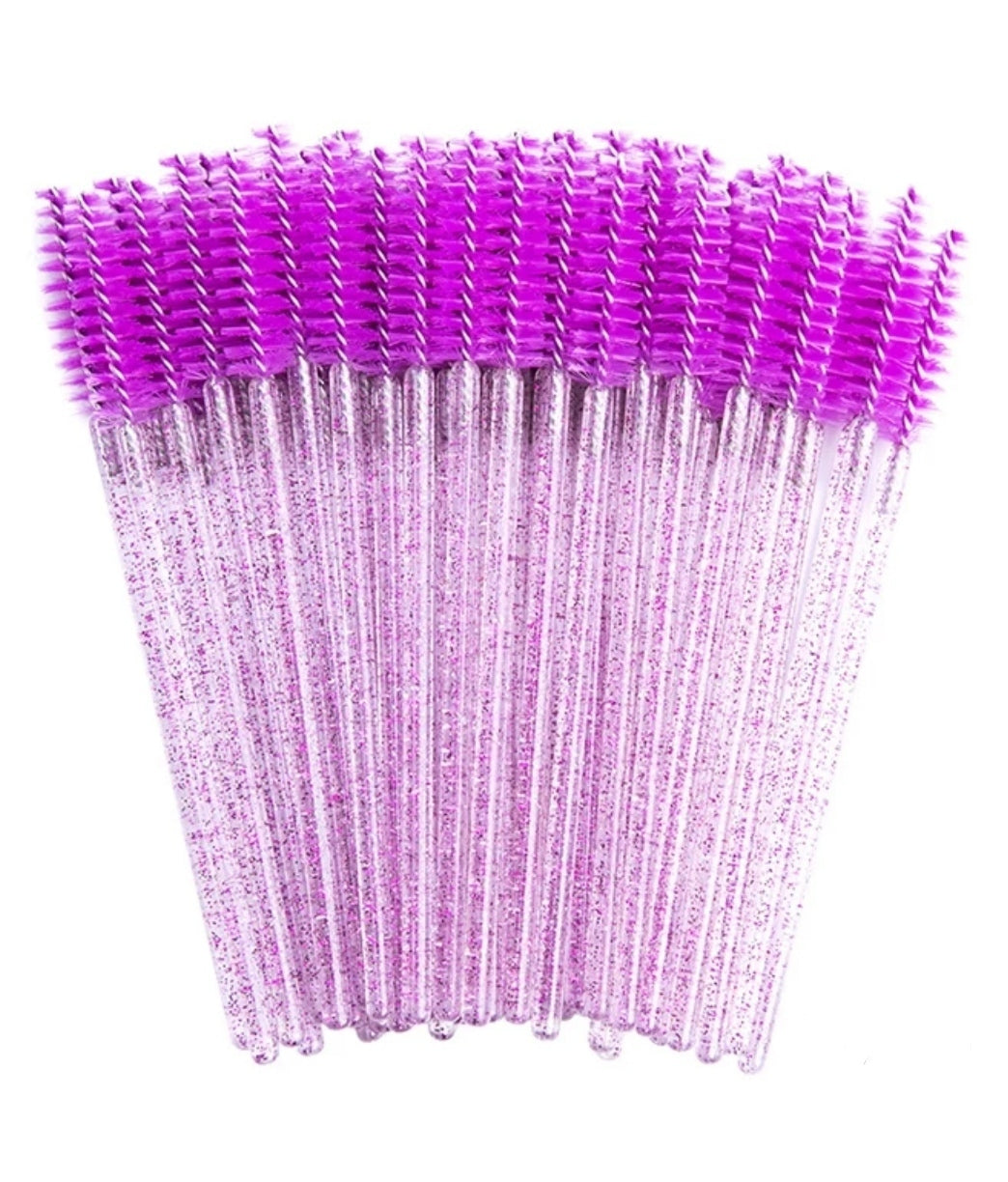 Nylon brushes for eyelash extensions.